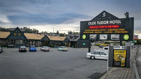 olde tudor hotel prospect tasmania